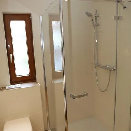 Haus Vera 아파트 젤암제