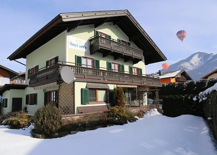 アパート Haus Vera *